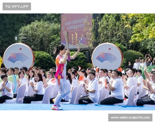 亚运会火炬传递启动，名古屋市民积极参与